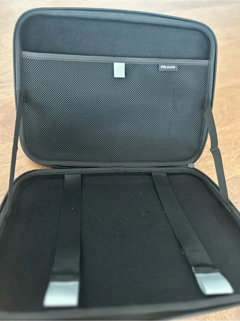 Pelican Adventurer Laptop Sleeve 14.2